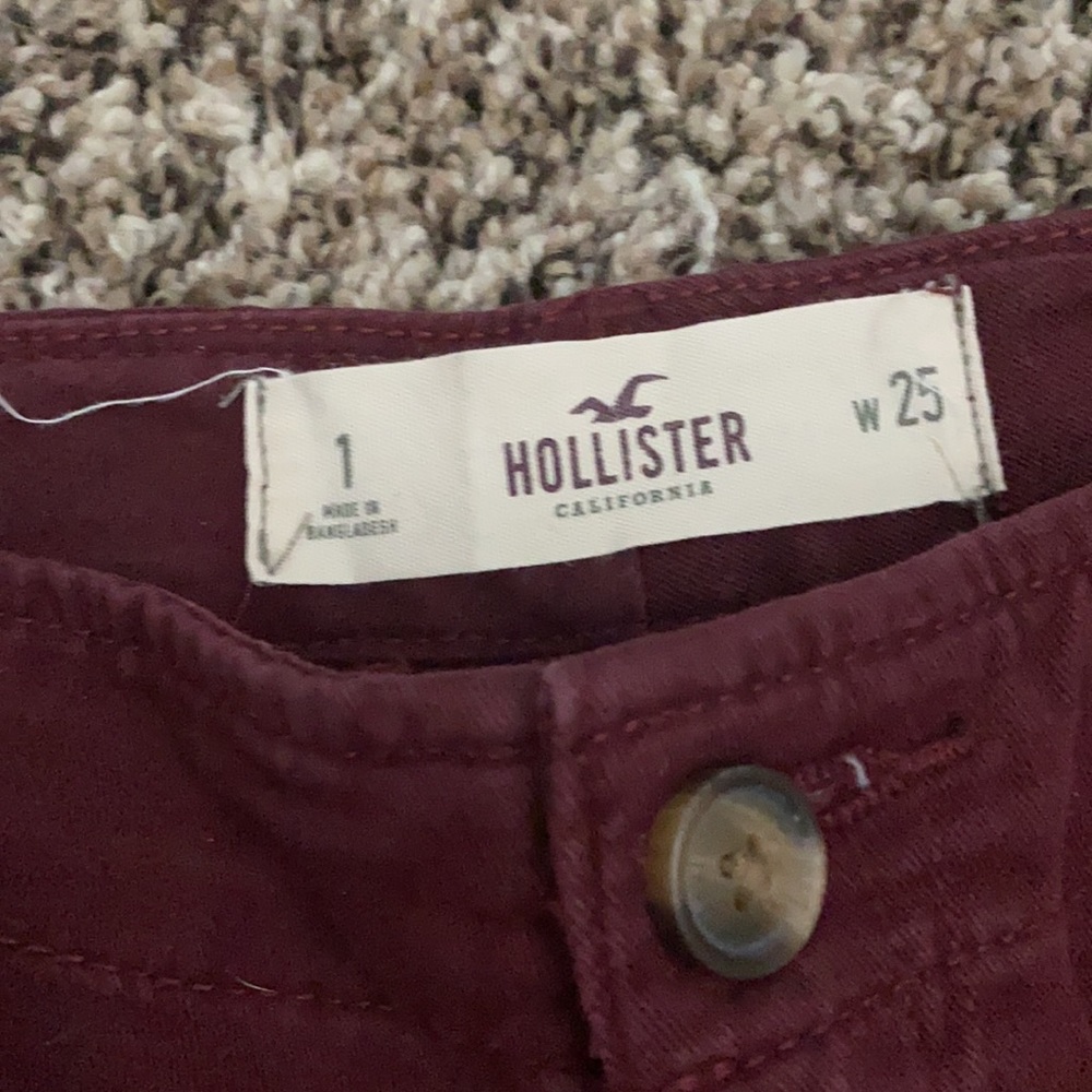 Shorts - Picture 2 of 3